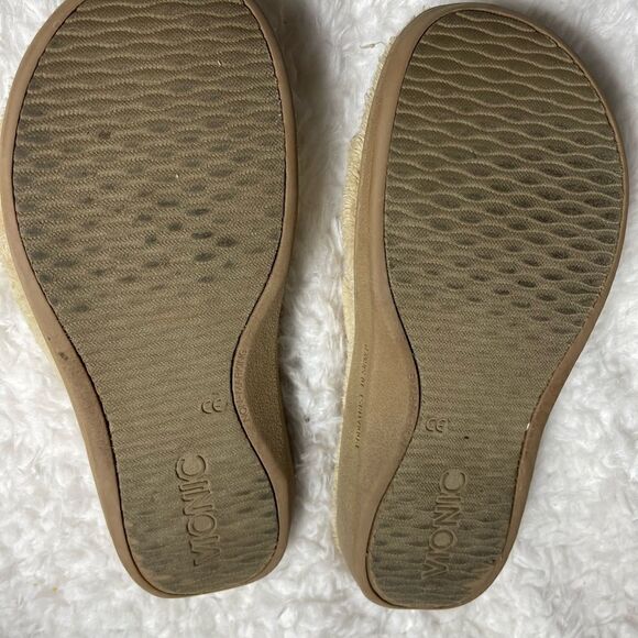 Vionic Relax Slippers terry cloth rubber soles with arch support size 7 - Picture 5 of 9